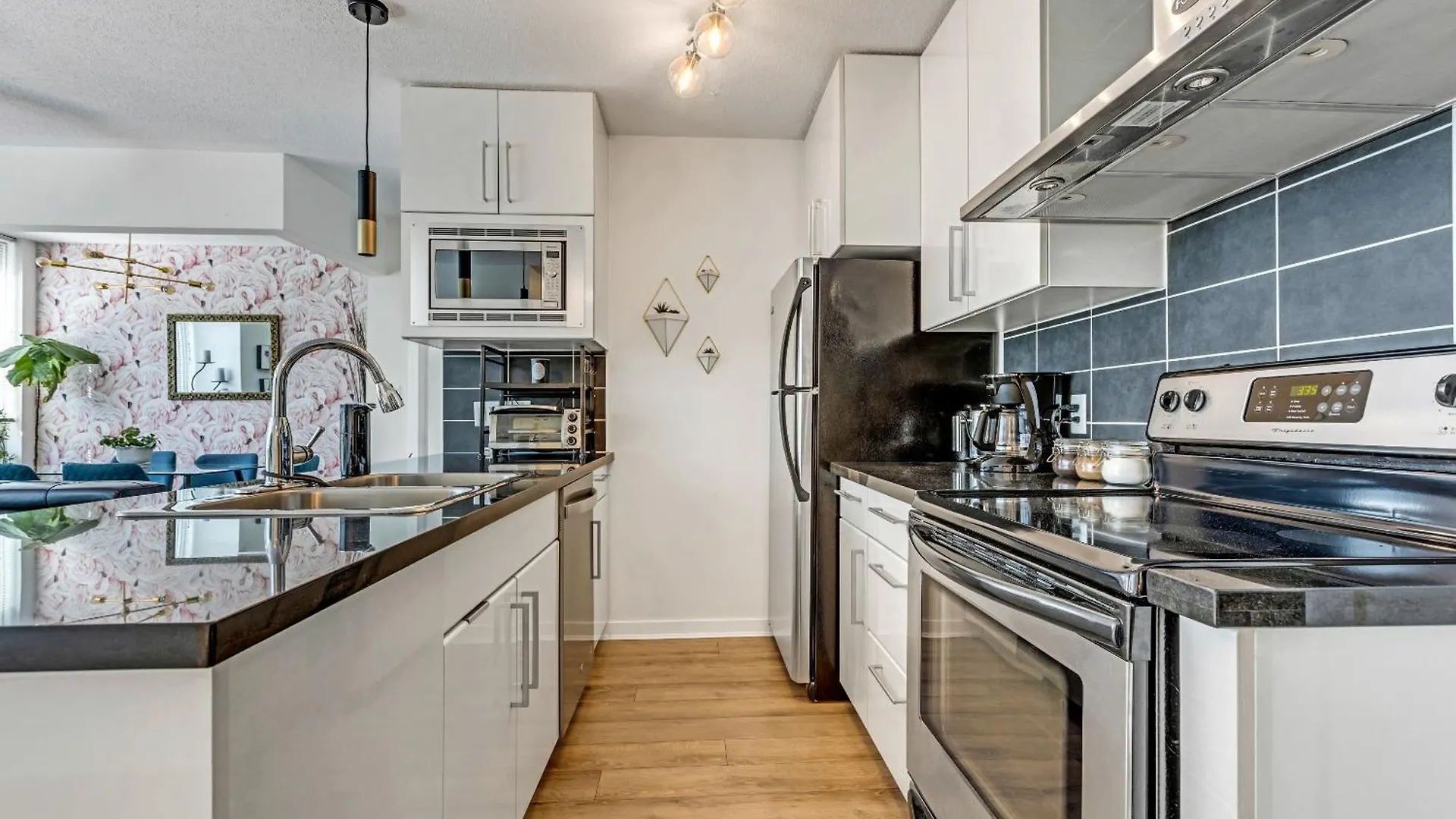 Gastown Downtown Apartment Very Central Vancouver Holiday home