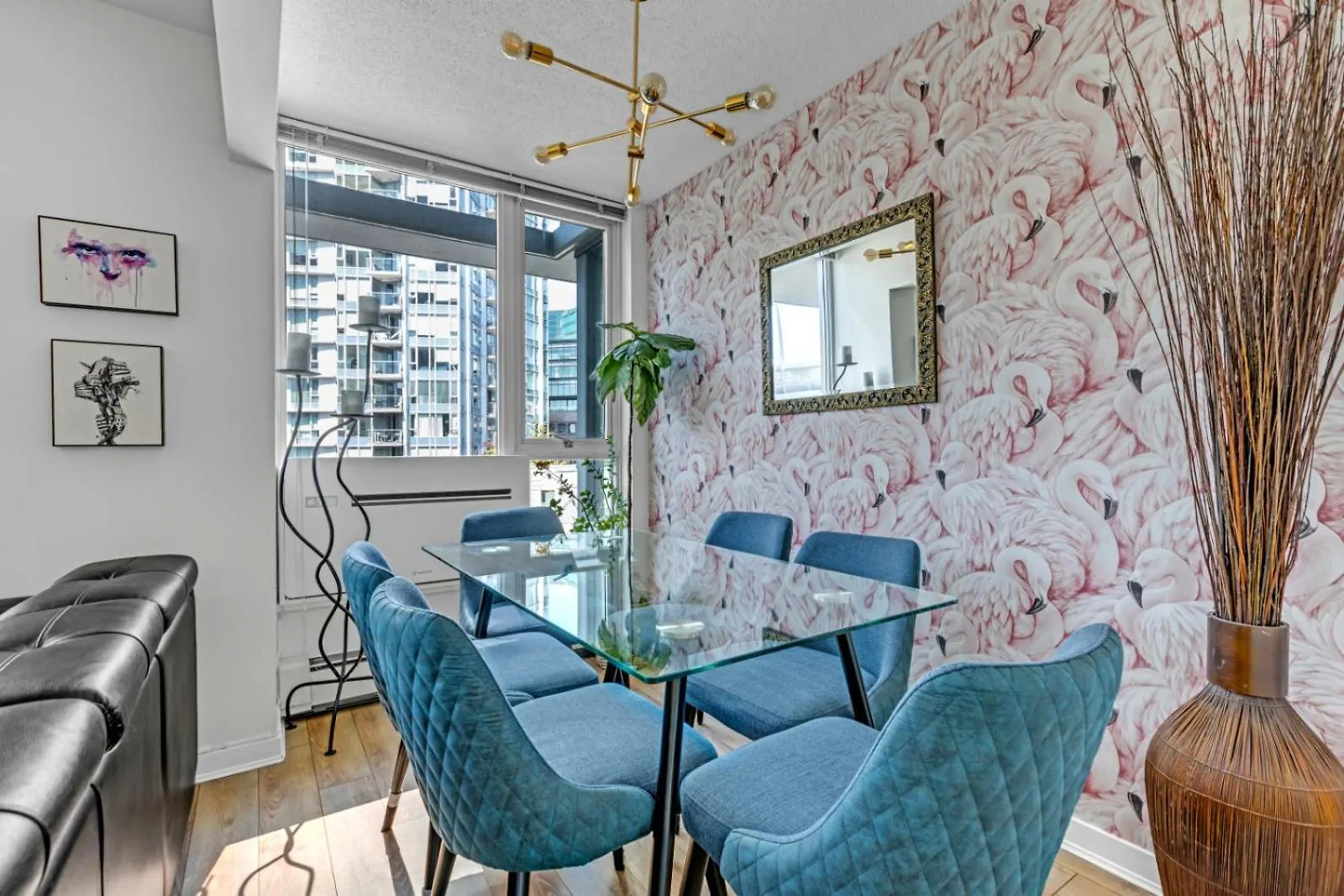 Gastown Downtown Apartment Very Central Vancouver Canada